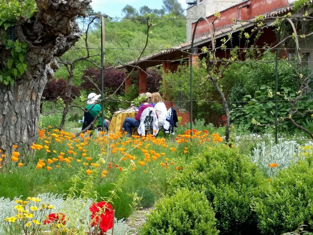 Une Campagne En Provence Bras 외부 사진