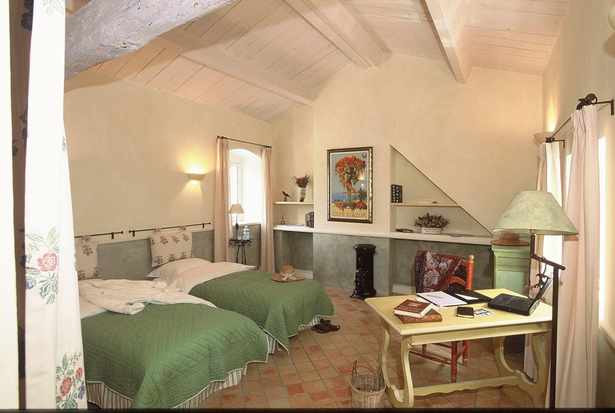 Une Campagne En Provence Bras 외부 사진